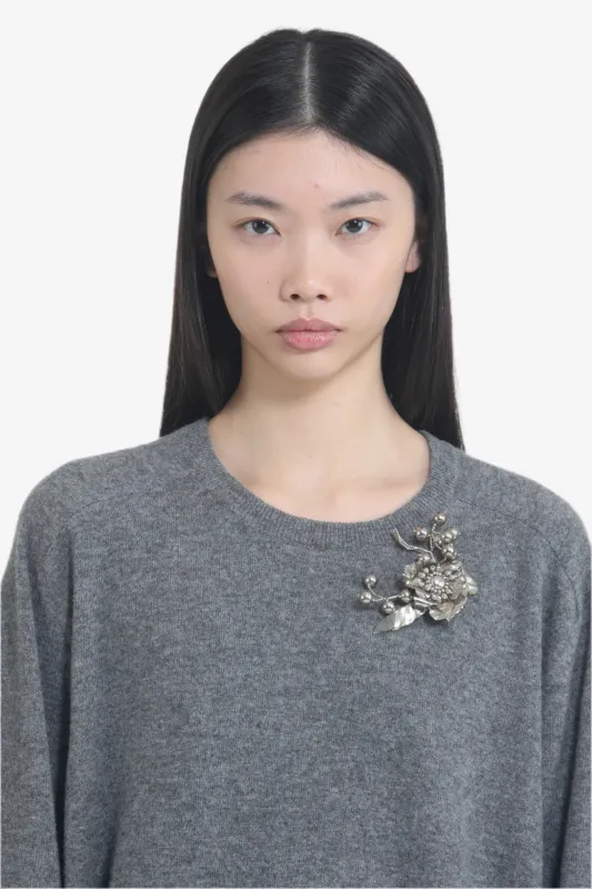 Spilla a forma di fiore sold by No. 21