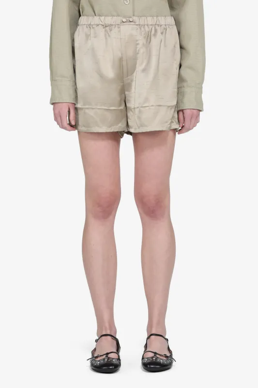 Shorts in shantung sold by No. 21