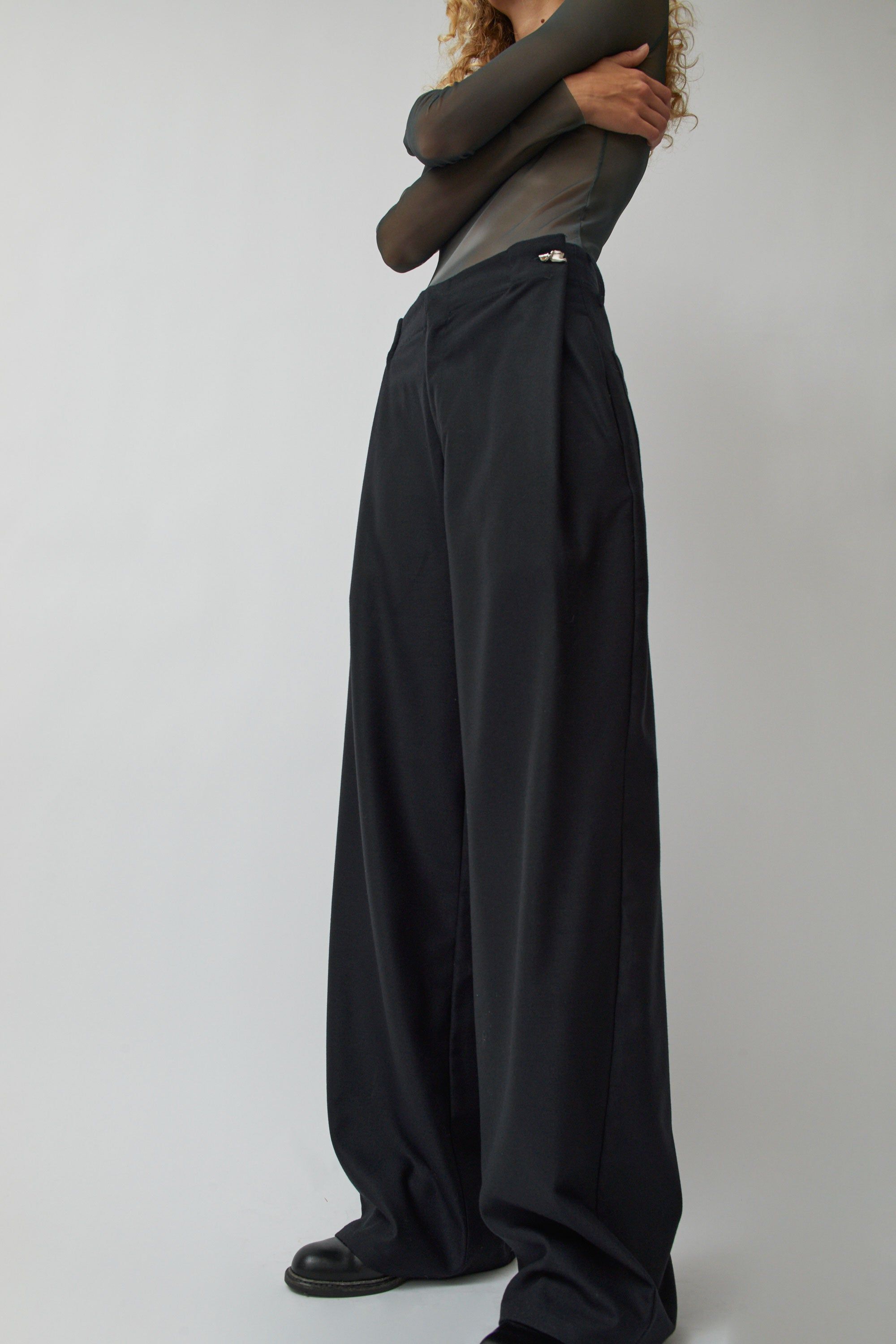 SERAPIS Rudder Pants in Navy sold by No. 6 product image thumbnail 2