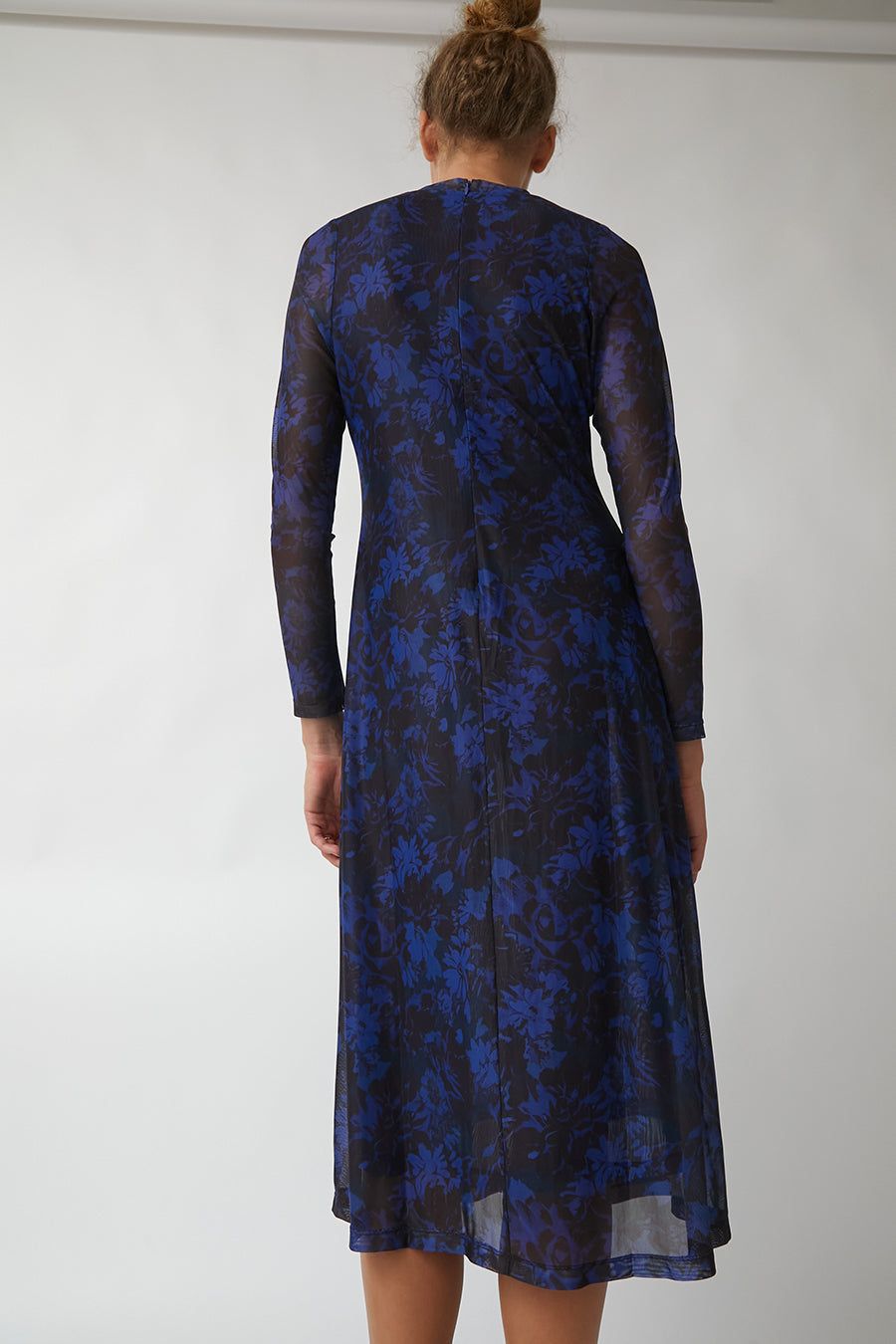 No.6 Alix Dress in Violet Camellia sold by No. 6 product image thumbnail 5