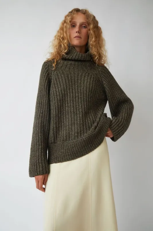 Rodebjer Courage Sweater in Dark Green made by No. 6
