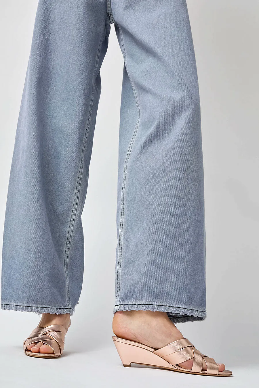 No.6 Orlando in Rose Gold sold by No. 6 product image thumbnail 5