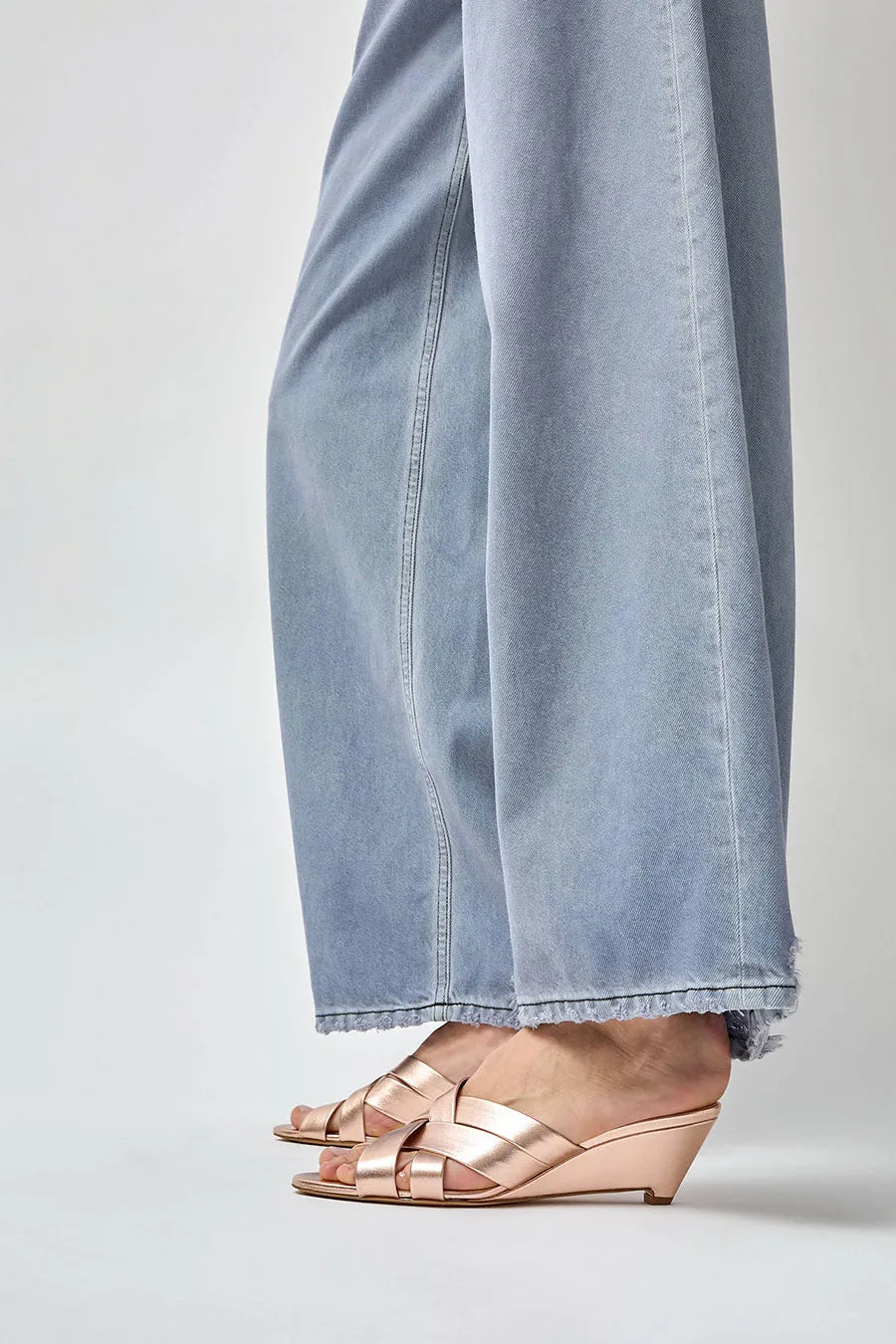 No.6 Orlando in Rose Gold sold by No. 6 product image thumbnail 4