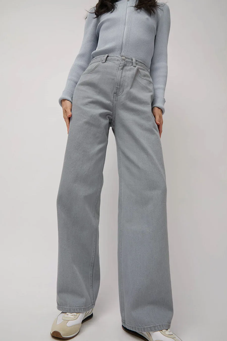 Amomento Semi Wide Boots Cut in Light Grey sold by No. 6