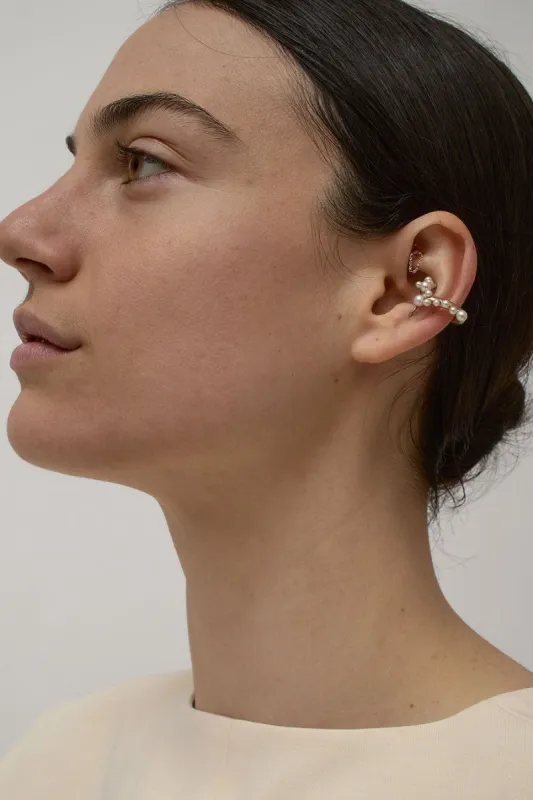 Beatriz Palacios Wave Cluster Link Small Single in Pearl and Gold sold by No. 6