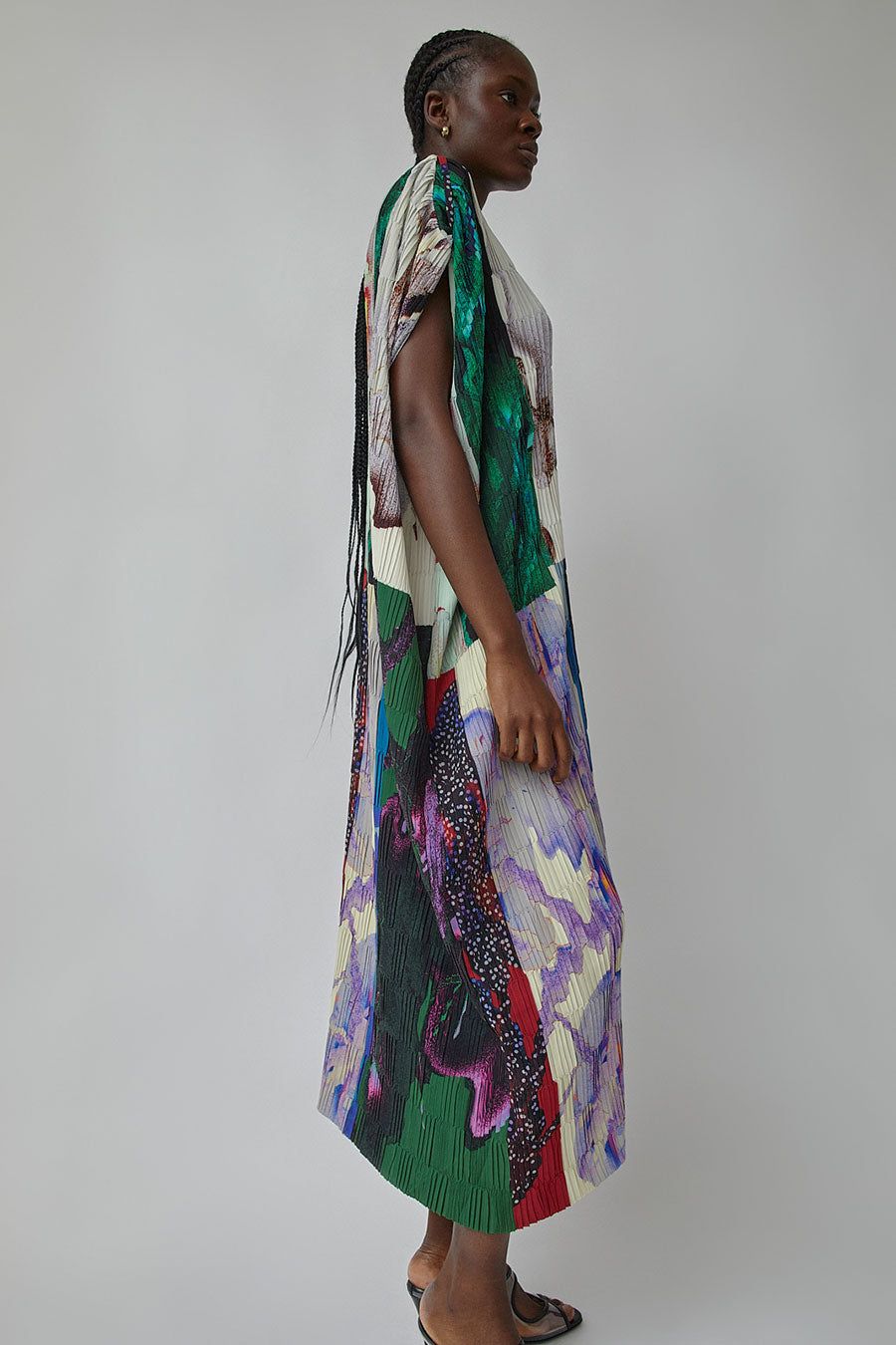 Henrik Vibskov Cherry Plissé Kaftan in Tomato Hortensias sold by No. 6 product image thumbnail 2