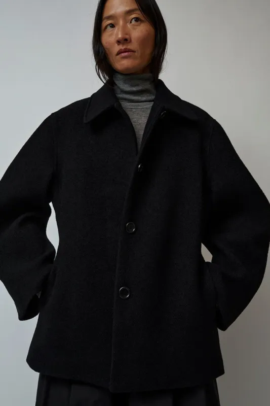 Amomento Hourglass Half Coat in Black | Parallel