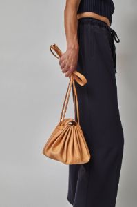 Valluat | DINEL BAG IVORY [正規品/関税込] セール】草木編み大容量ショルダーバッグ/トートバッグ