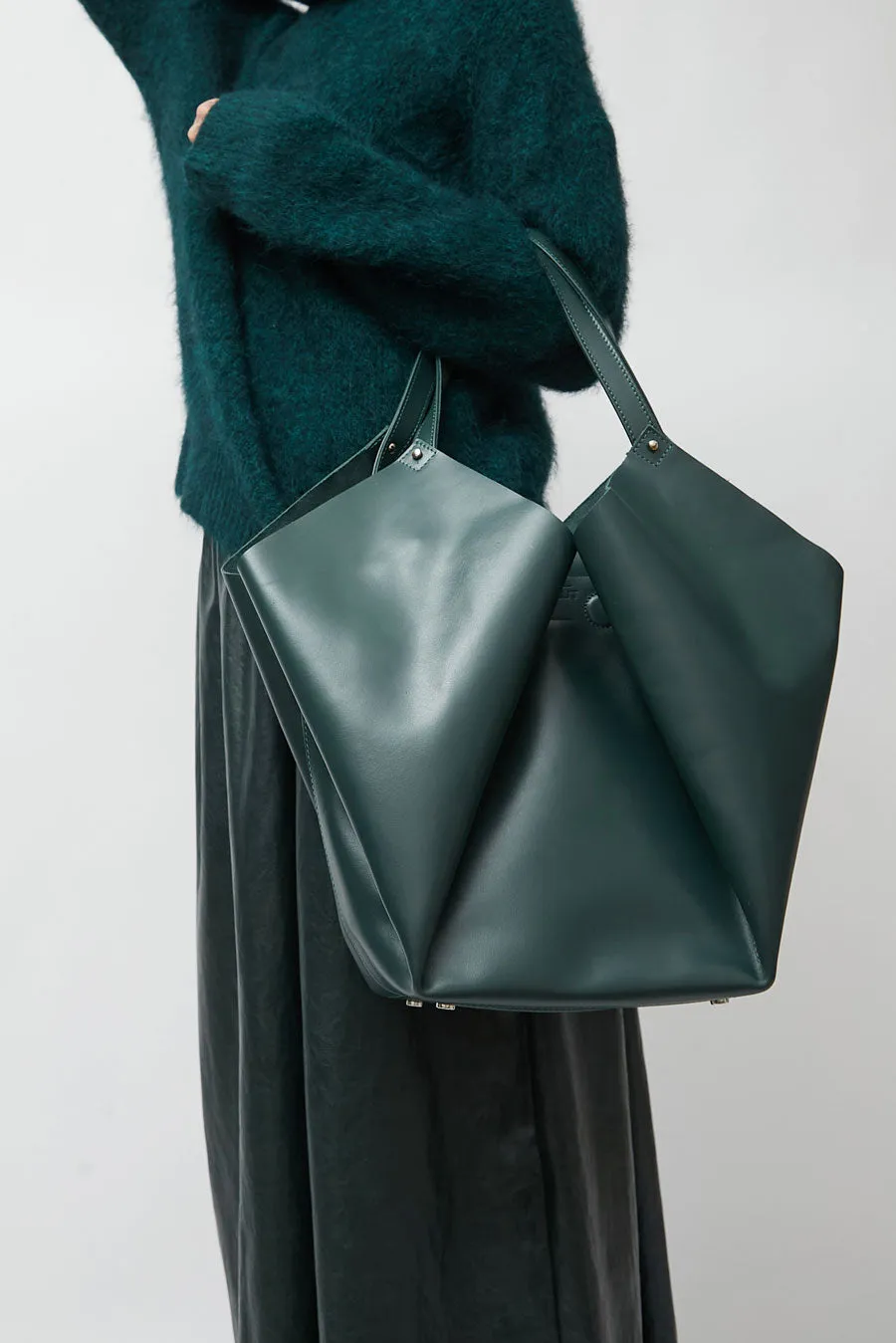 Eva Blut Corolla Bag in Glass Green sold by No. 6