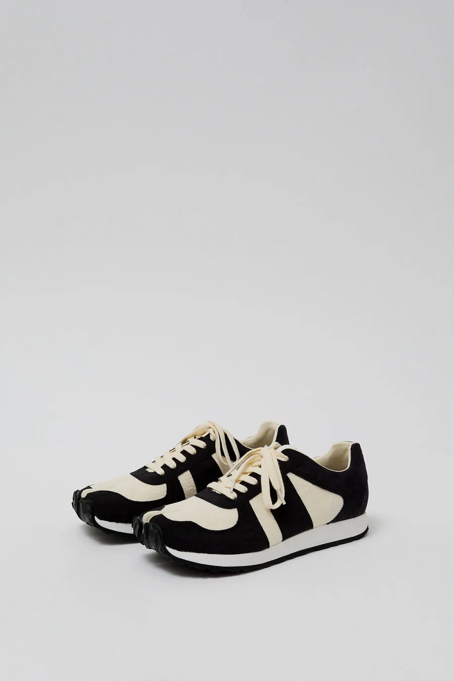 Tabito Tabi Trainer Rebirth in White and Black sold by No. 6 product image thumbnail 3