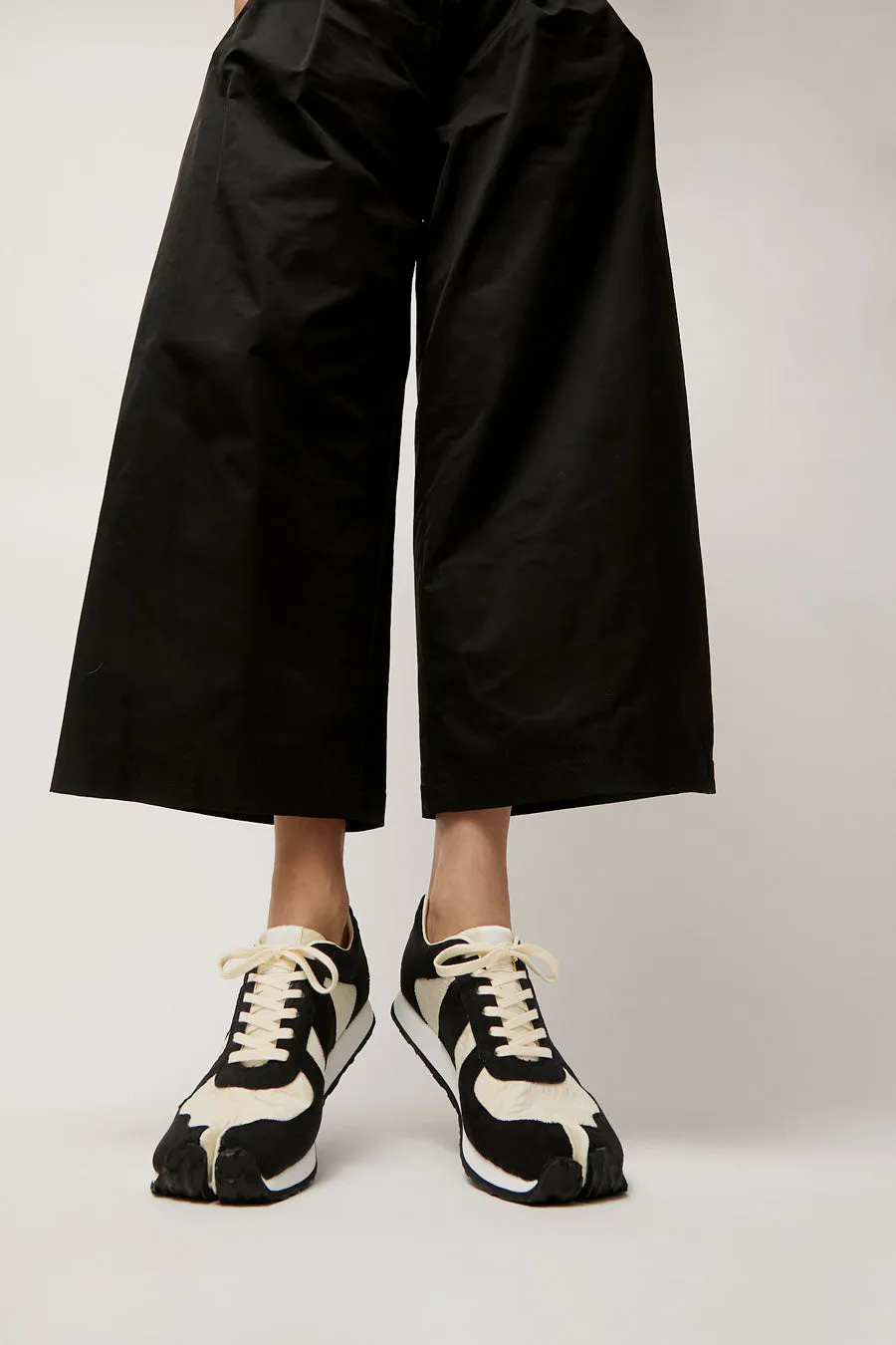 Tabito Tabi Trainer Rebirth in White and Black sold by No. 6 product image thumbnail 5