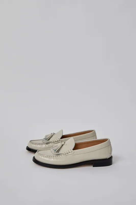 Sesa Atlanta Loafer in Butter made by No. 6