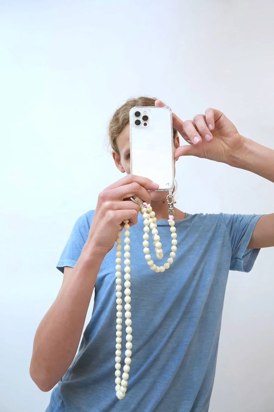 Ina Seifart Handykette Iphone Necklace in Opal with Rose Thread sold by No. 6 product image thumbnail 3