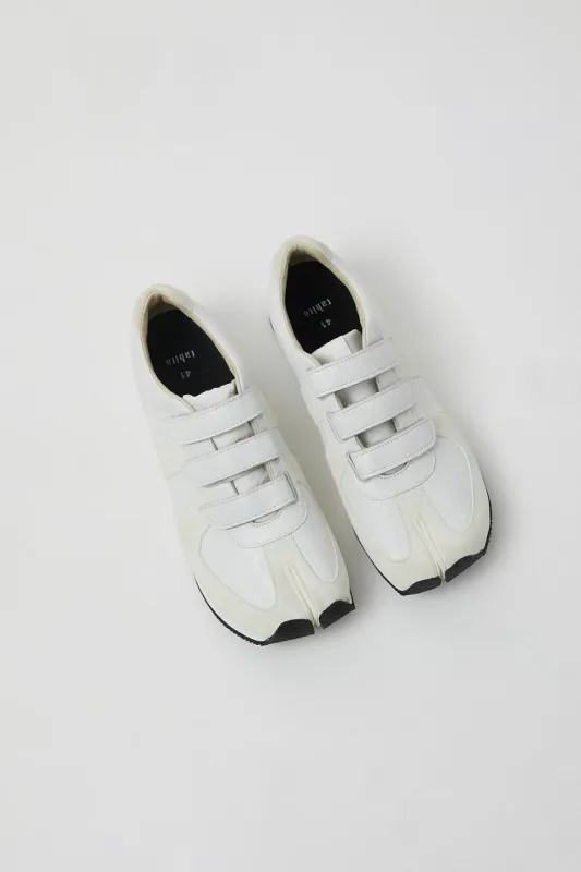 Tabito Truss Trainer in White made by No. 6