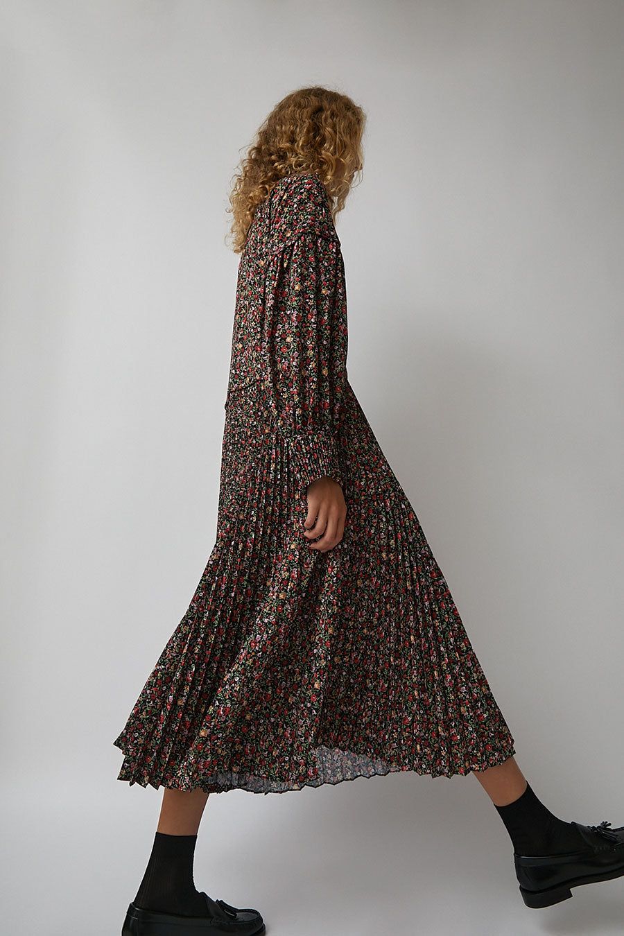 Marios Pleated Midi Dress in Floral sold by No. 6 product image thumbnail 2