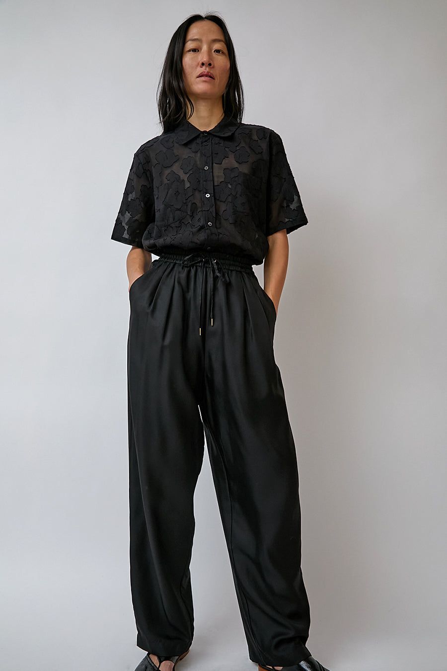 Silk Laundry Clip Silk Short Sleeve Boyfriend Shirt in Black sold by No. 6 product image thumbnail 3