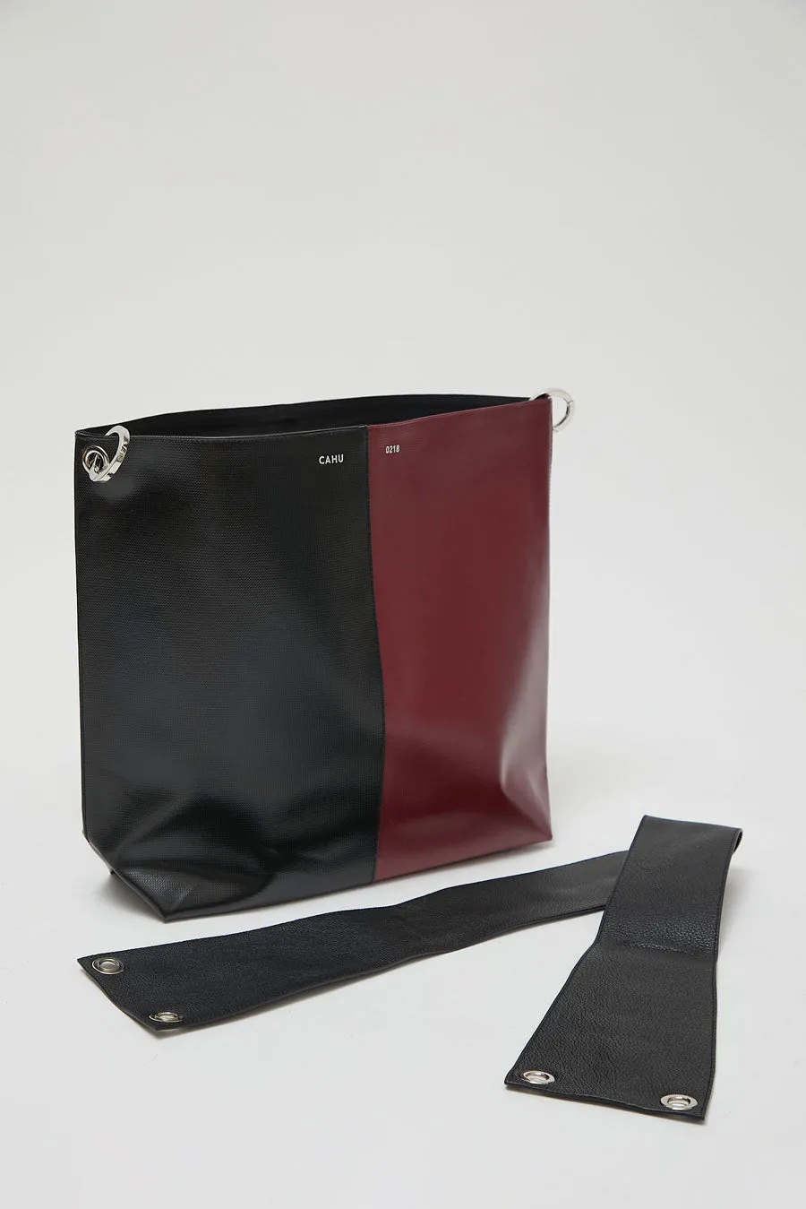 Cahu Diagonal Bigout Bag in Black and Burgundy sold by No. 6 product image thumbnail 4