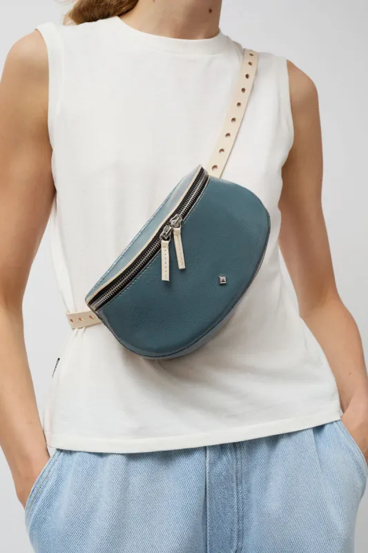 Herbert Frere Soeur La Lili Crispy Bag in Crema and Crispy Bleu Gris made by No. 6