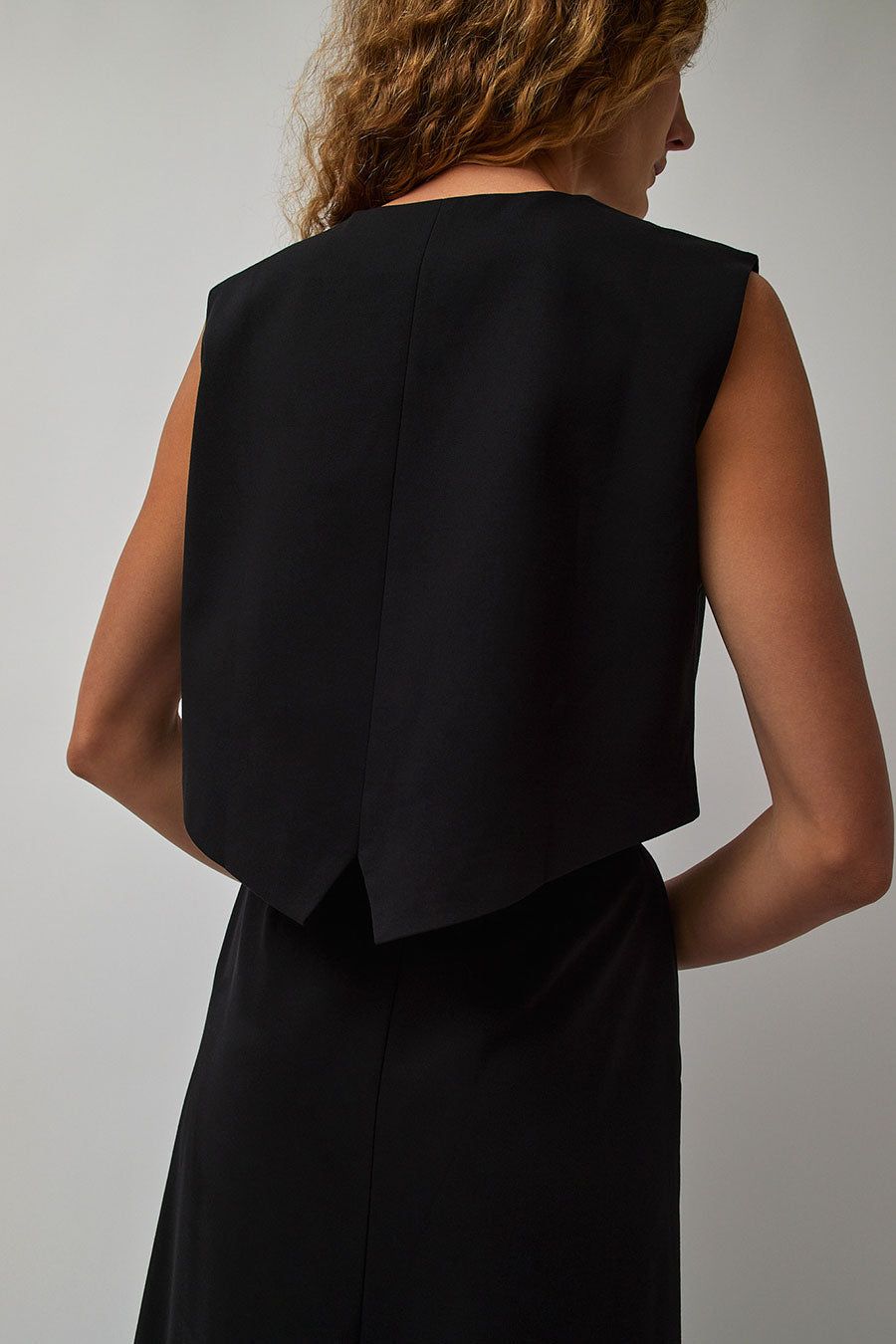 Solaqua The Manon Waistcoat in Noir sold by No. 6 product image thumbnail 2