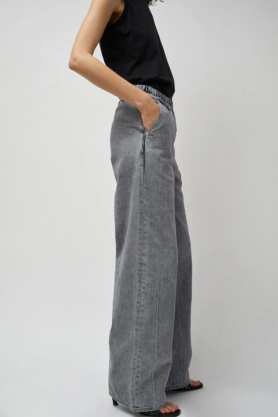 Façon Jacmin Polly Elastic Waist Jean in Light Grey sold by No. 6 product image thumbnail 2