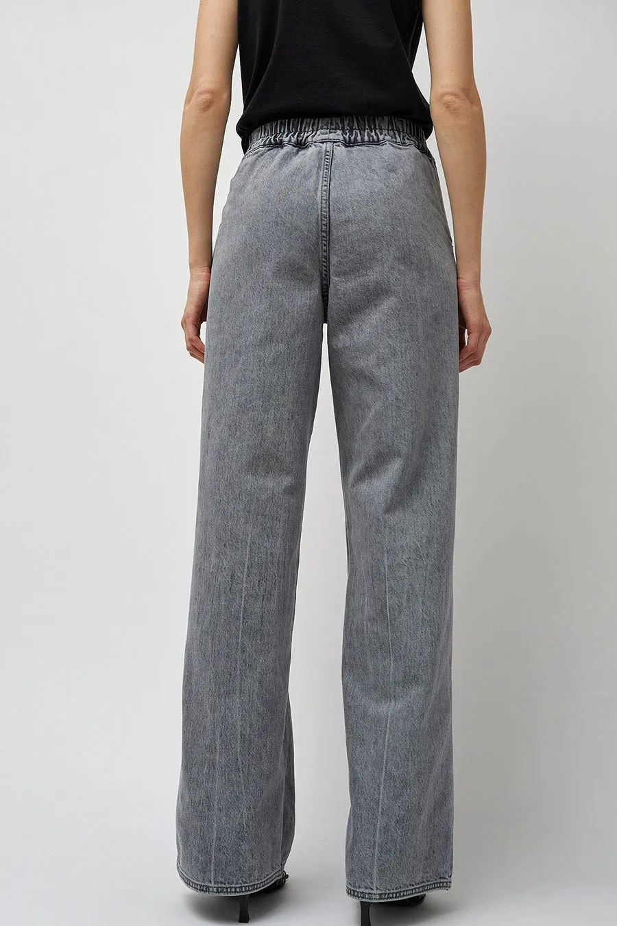 Façon Jacmin Polly Elastic Waist Jean in Light Grey sold by No. 6 product image thumbnail 5