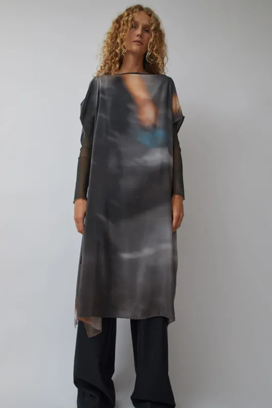 SERAPIS Malong Dress in Wipe and Black sold by No. 6