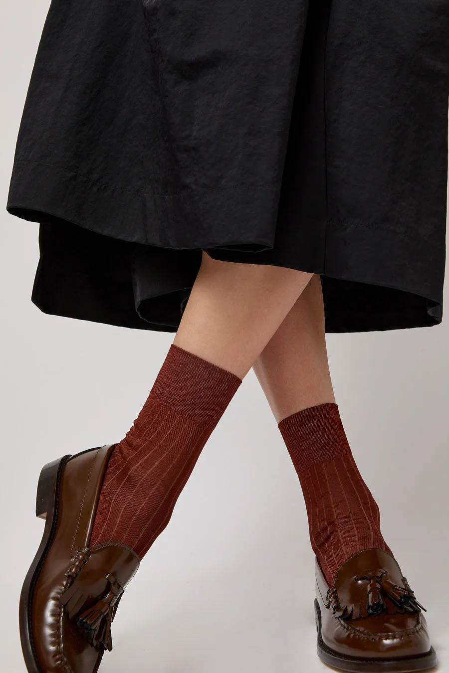 Exquisite J Short Cotton Viscose Socks in Brown sold by No. 6
