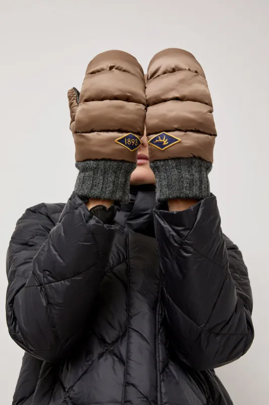 Elmer Puffy Mitten in Beige sold by No. 6