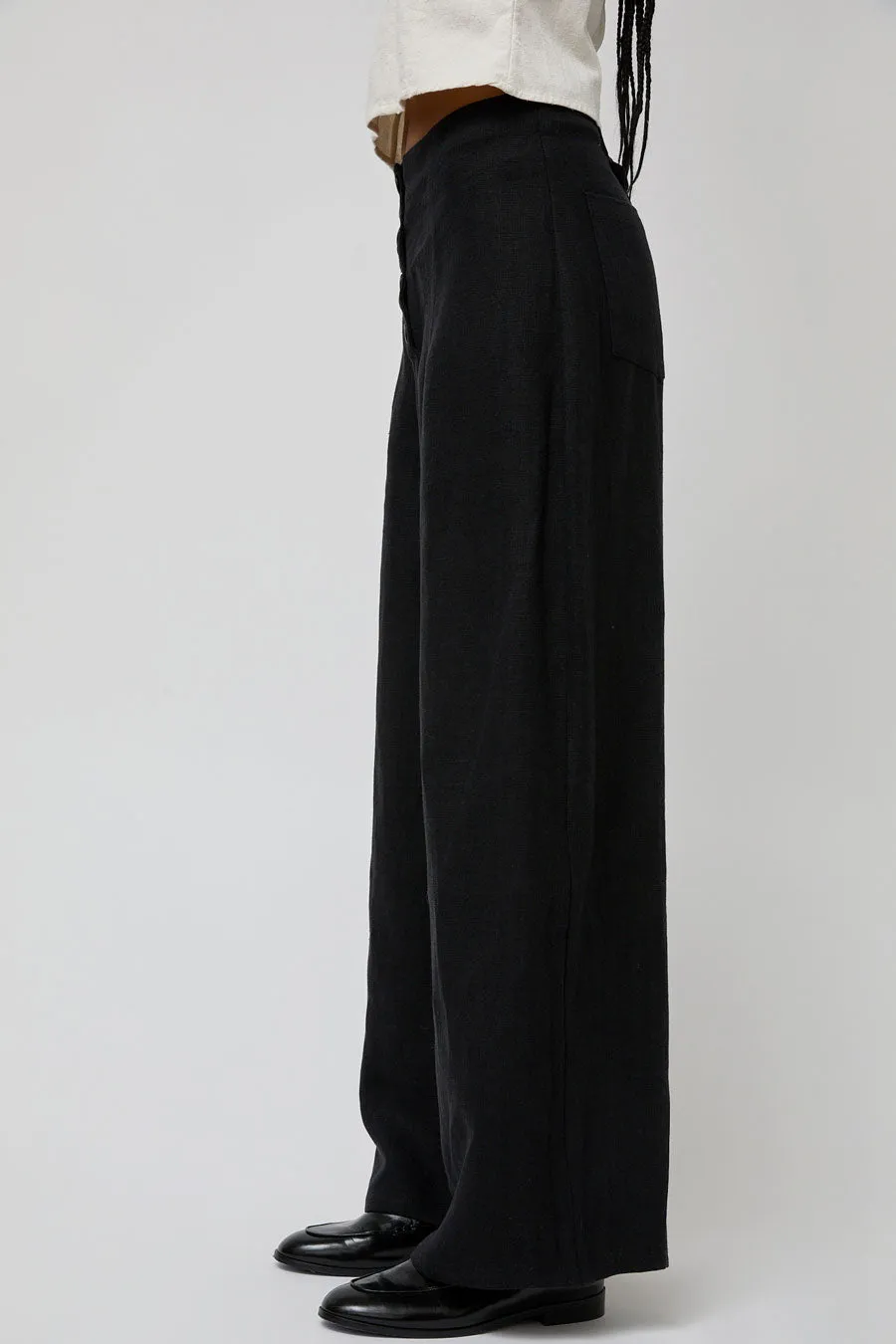 Zii Ropa Matisse Pant in Black sold by No. 6 product image thumbnail 4