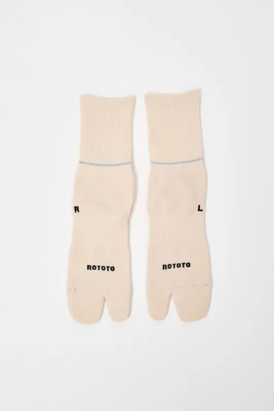 Rototo Merino Tabi Socks in Raw White sold by No. 6