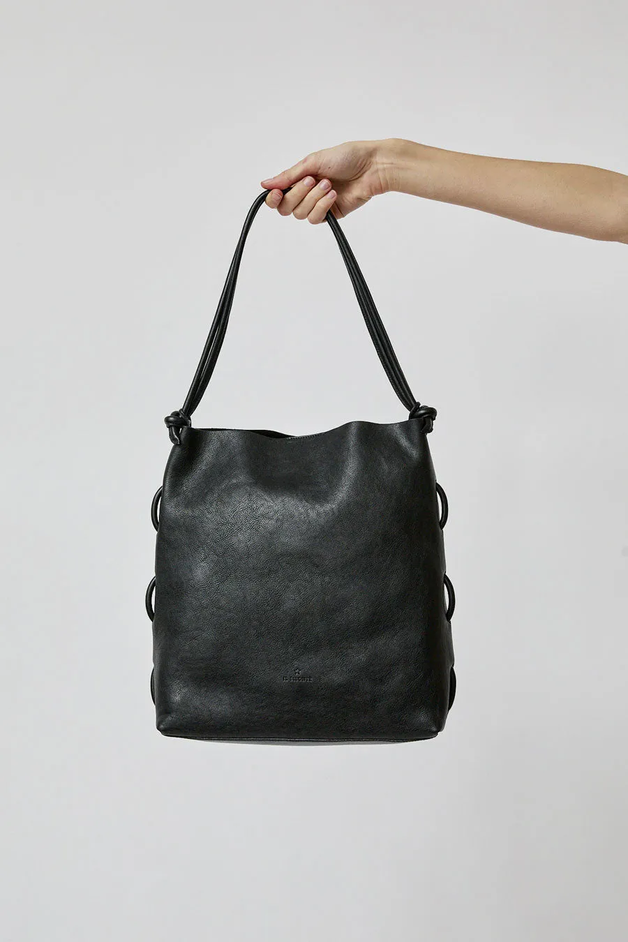 Il Bisonte Shoulder Snodo in Nero sold by No. 6 product image thumbnail 4