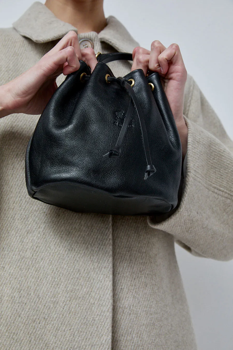Il Bisonte Bucket Classic Bag in Nero sold by No. 6 product image thumbnail 4