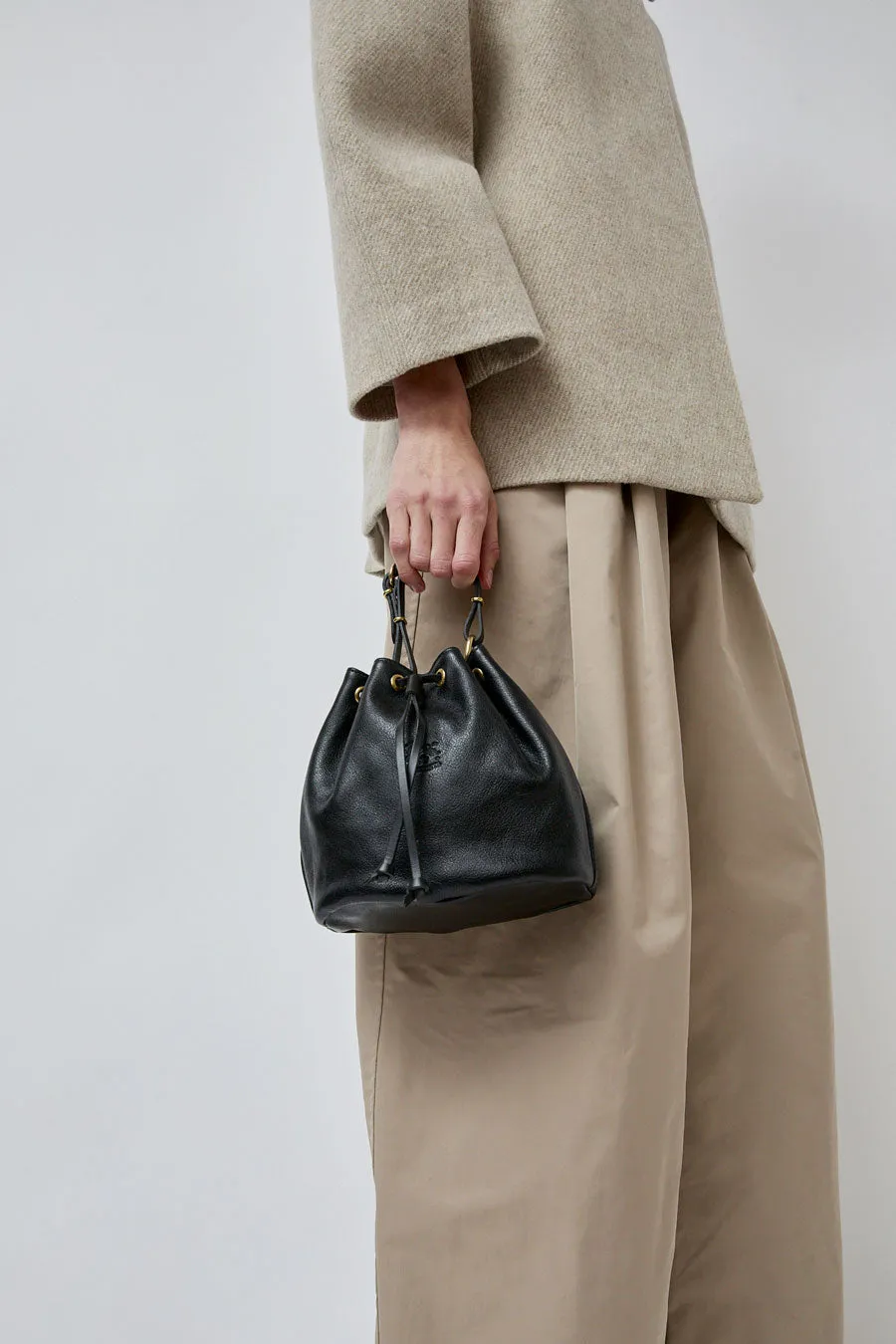 Il Bisonte Bucket Classic Bag in Nero sold by No. 6