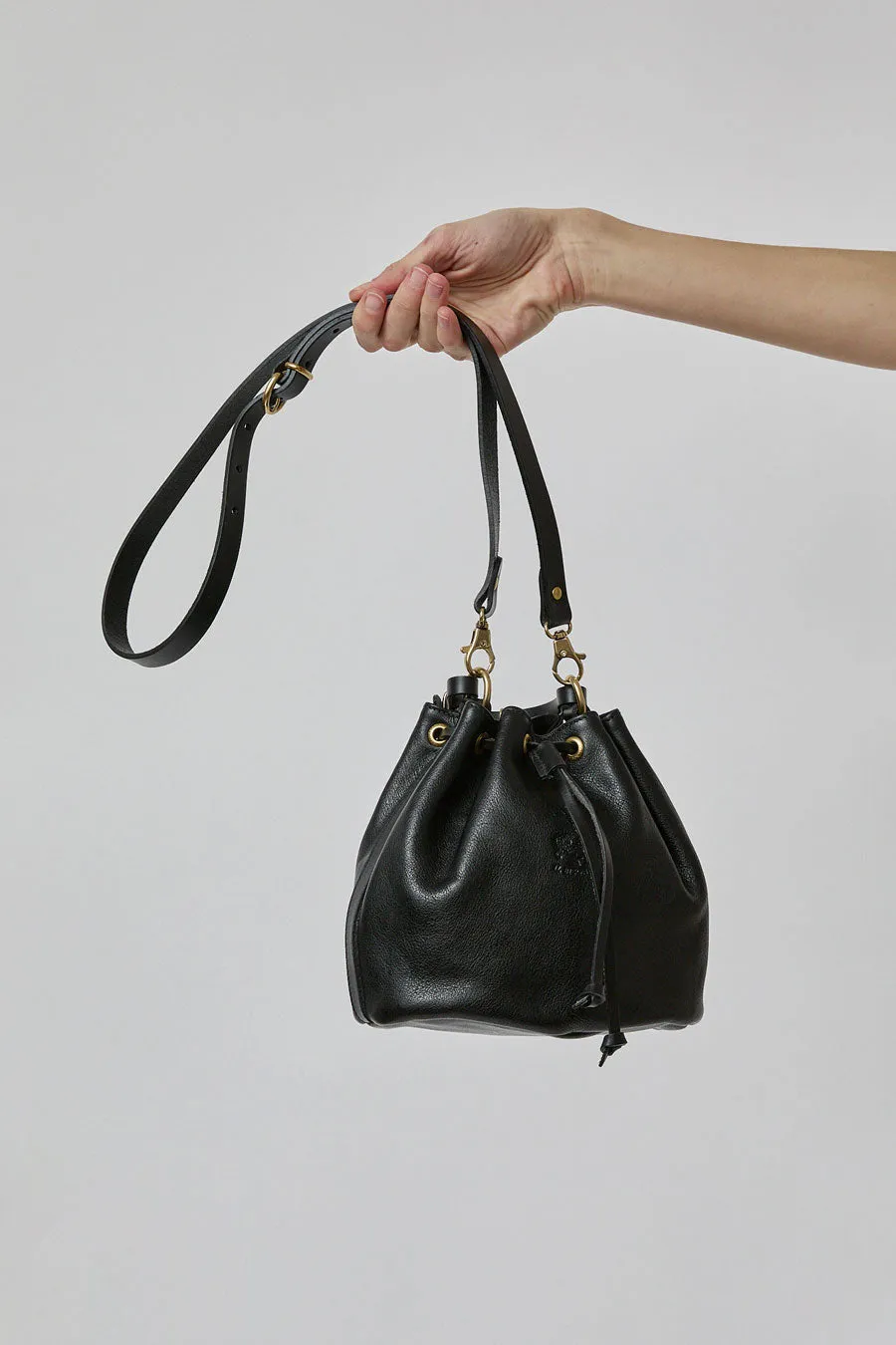 Il Bisonte Bucket Classic Bag in Nero sold by No. 6 product image thumbnail 5