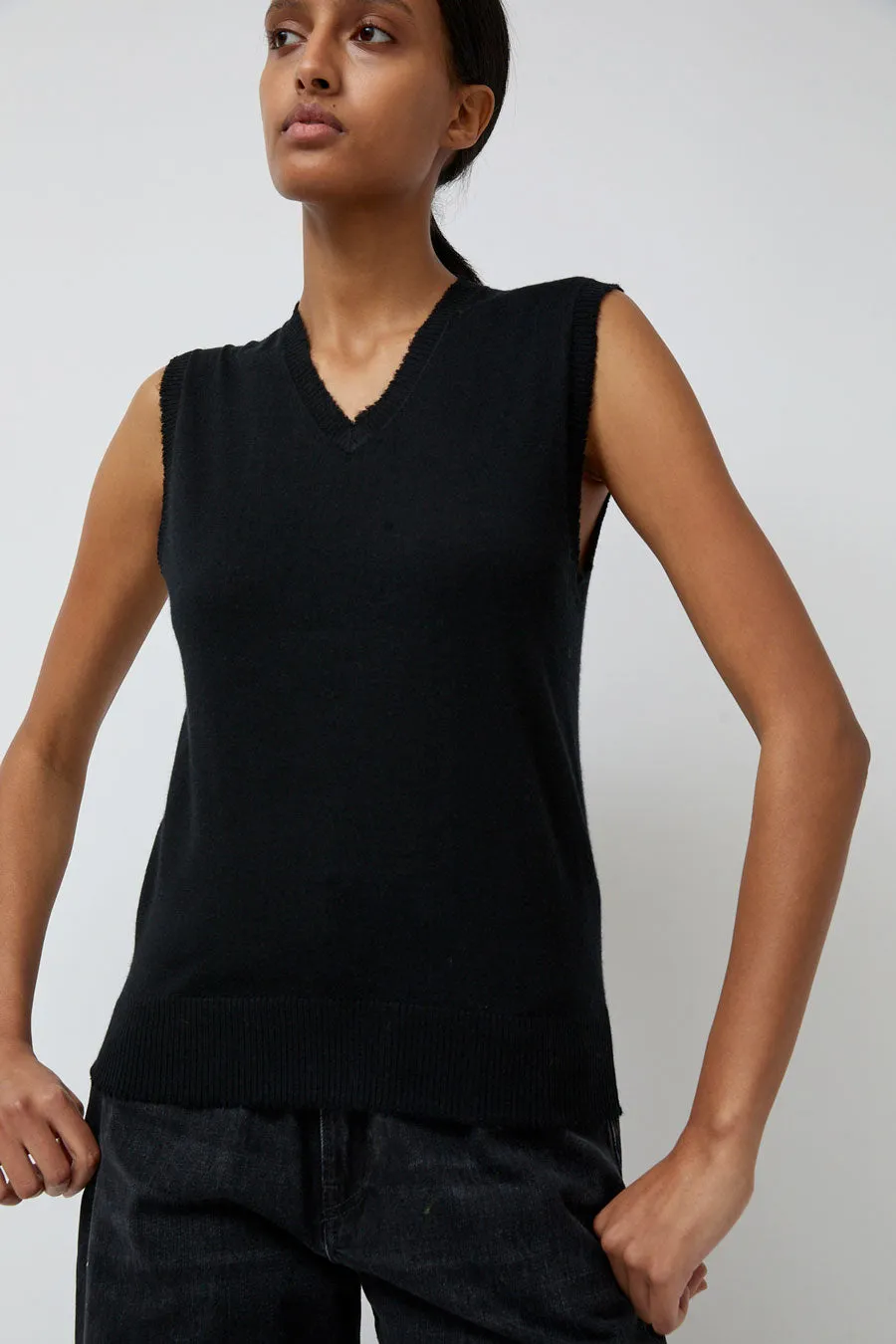 6397 Wool and Cashmere Shrunken Vest in Black sold by No. 6