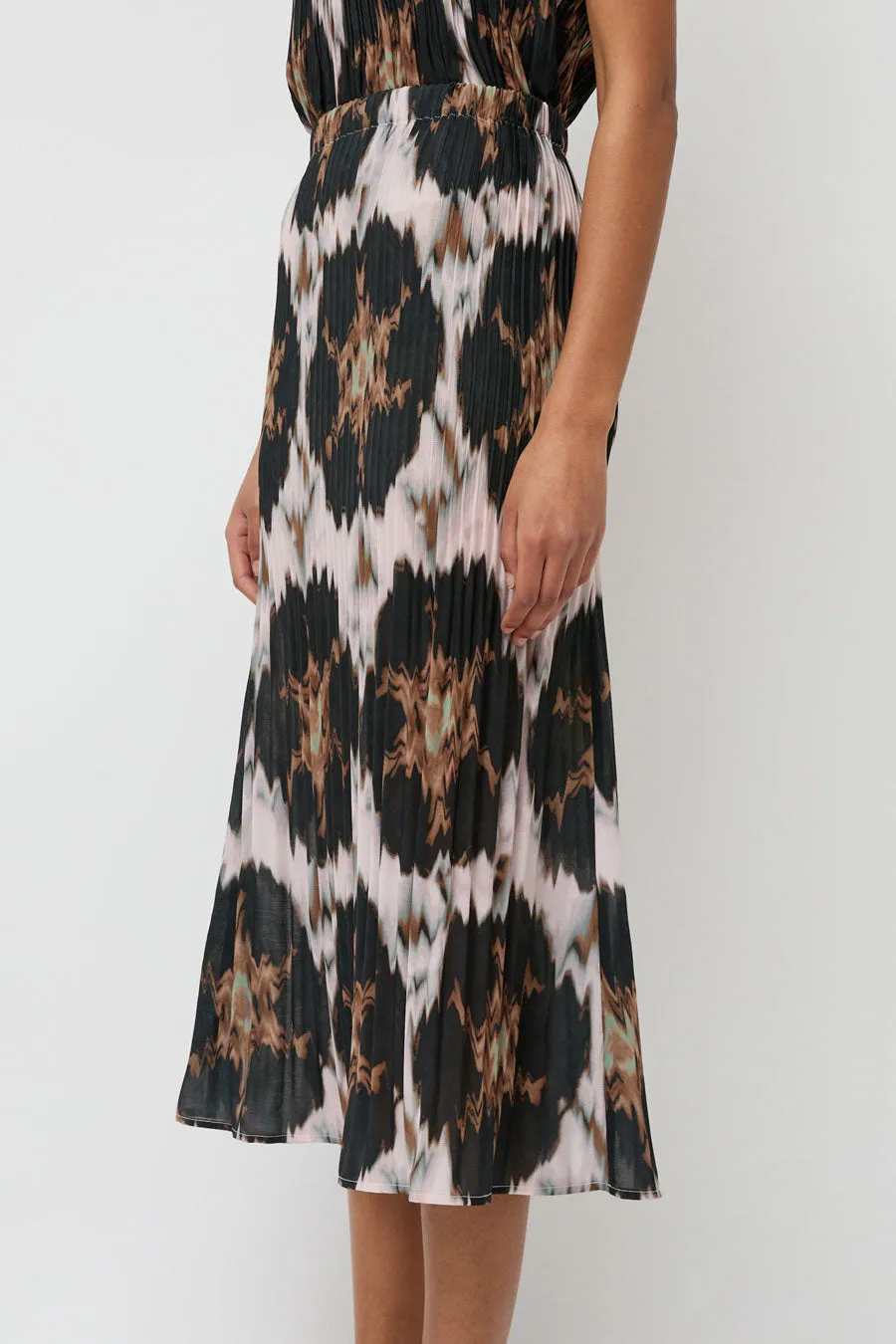 No.6 Hiro Skirt in Blush Ikat sold by No. 6 product image thumbnail 3