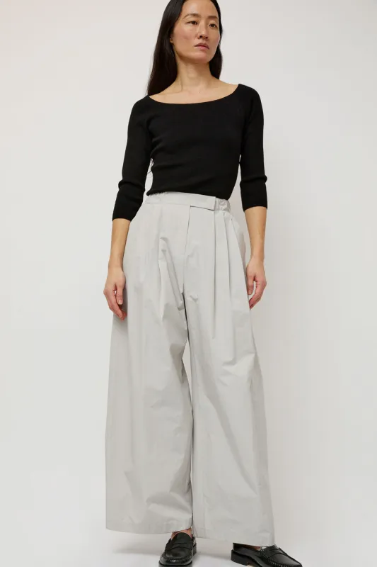 Amomento Three Tuck Banding Pants in Grey sold by No. 6