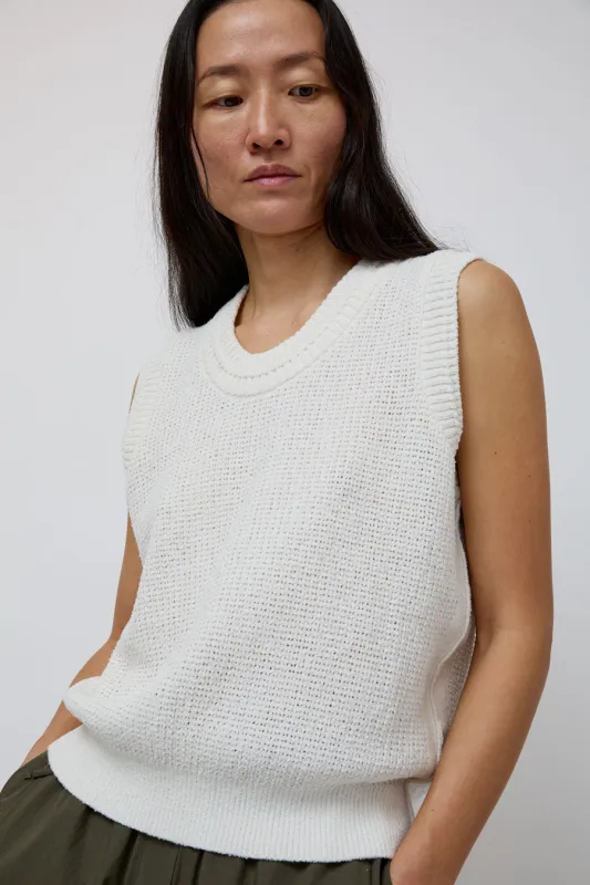 UMARMUNG Linen Boucle Crochet Vest in Oatmeal made by No. 6