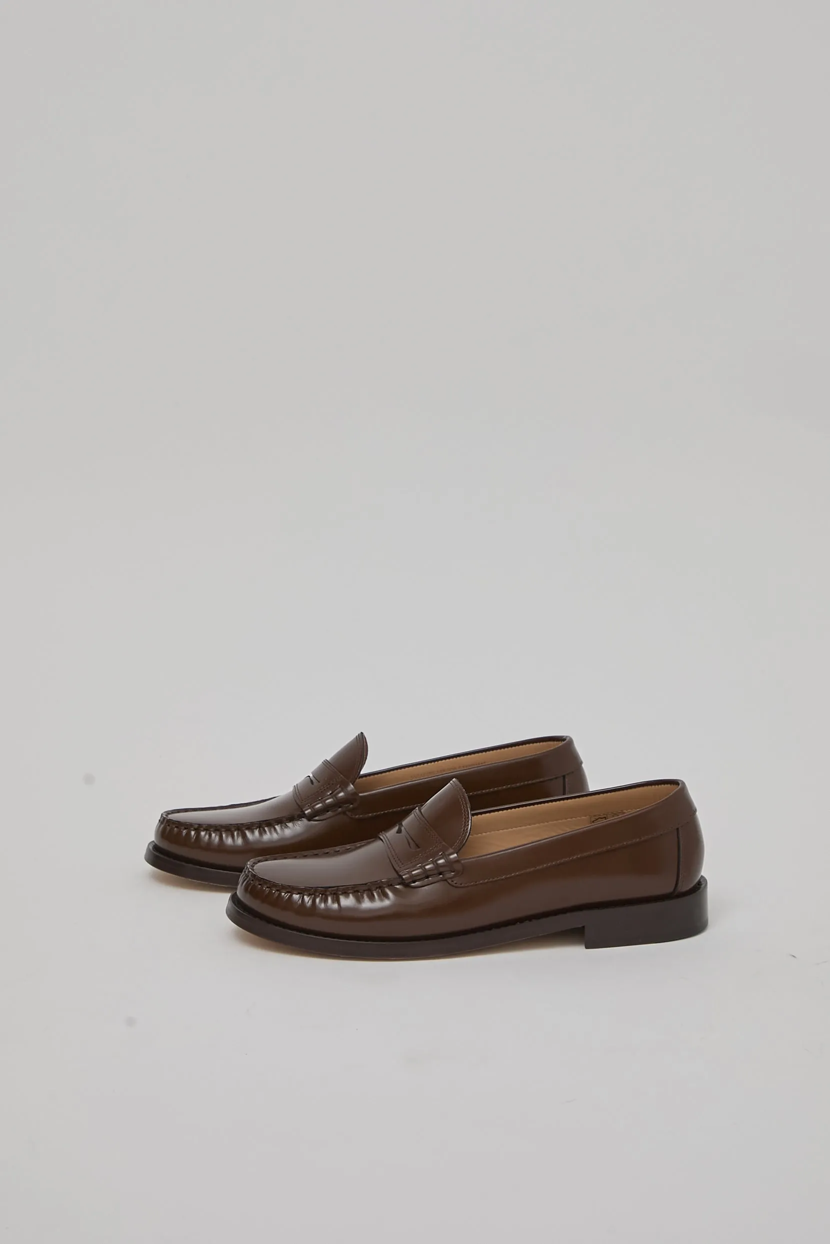 Sesa New York Loafer in Brownie sold by No. 6