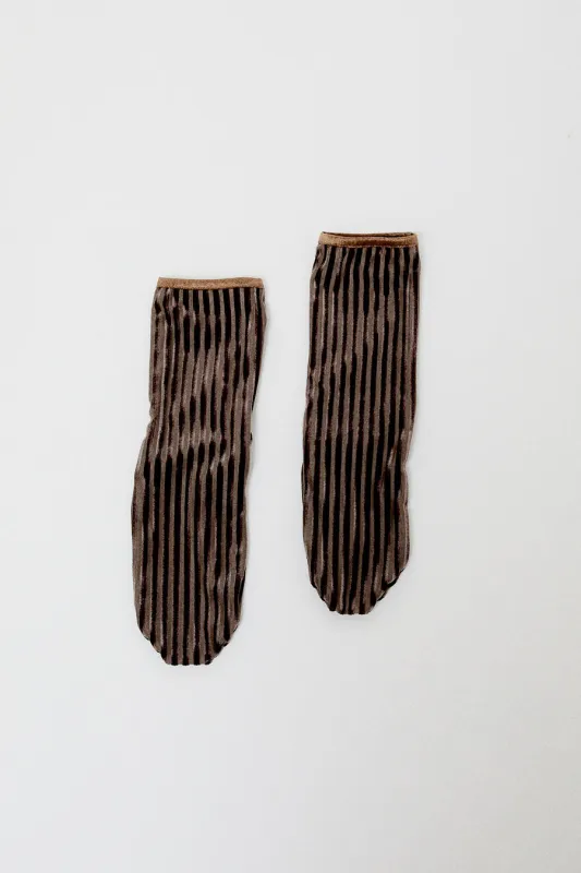 Simone Wild Rib Ankle Socks in Caramel Velvet sold by No. 6