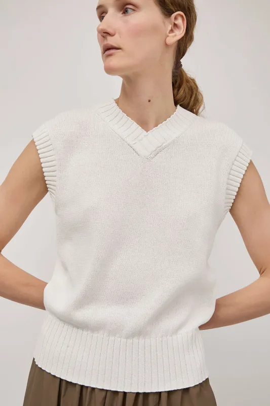 Rue Blanche Fresh Top in White sold by No. 6