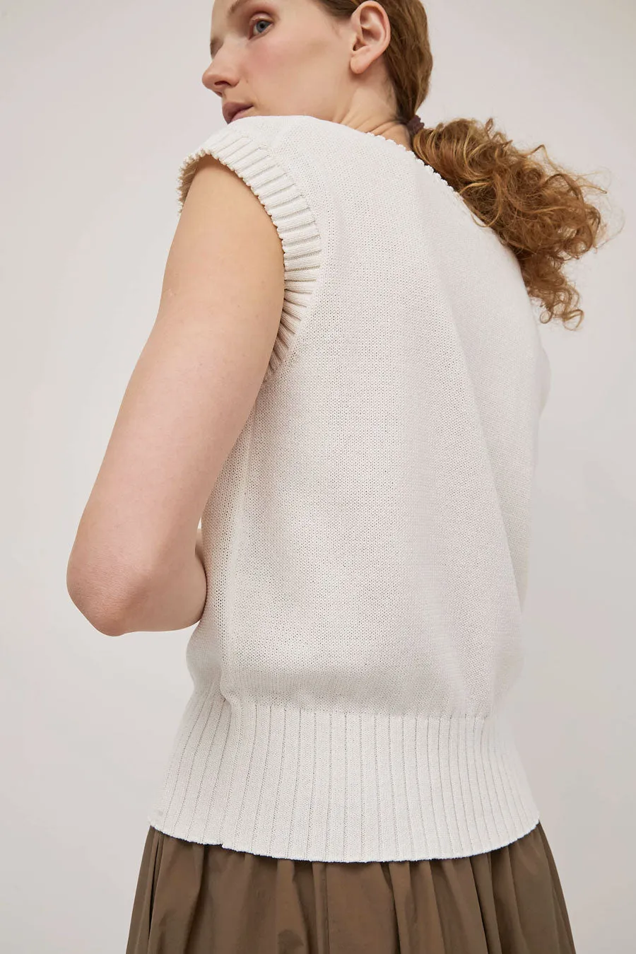 Rue Blanche Fresh Top in White sold by No. 6 product image thumbnail 3