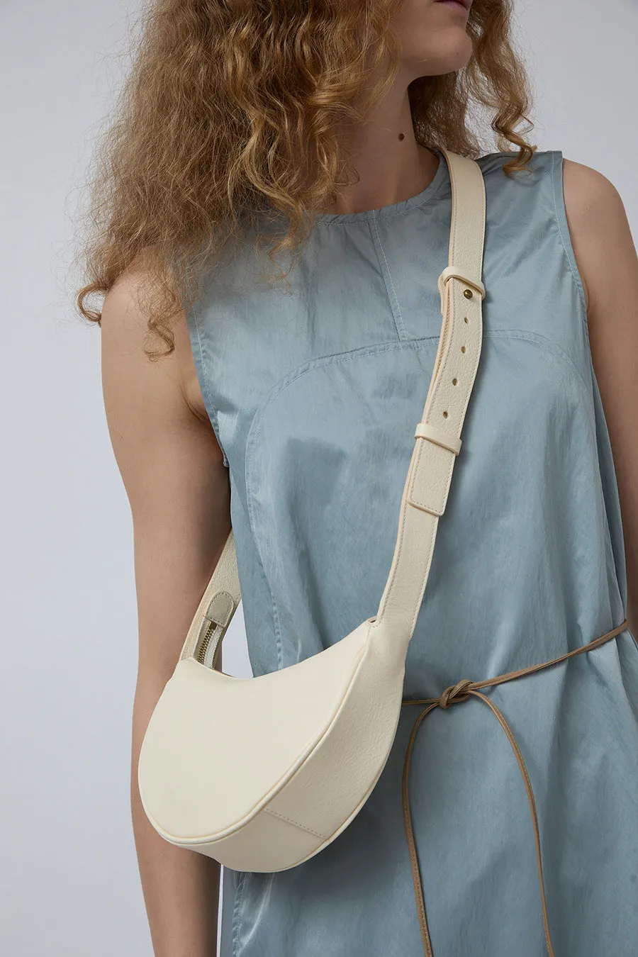 Il Bisonte Oliveta Small Hobo Bag in Bianco Latte sold by No. 6 product image thumbnail 2