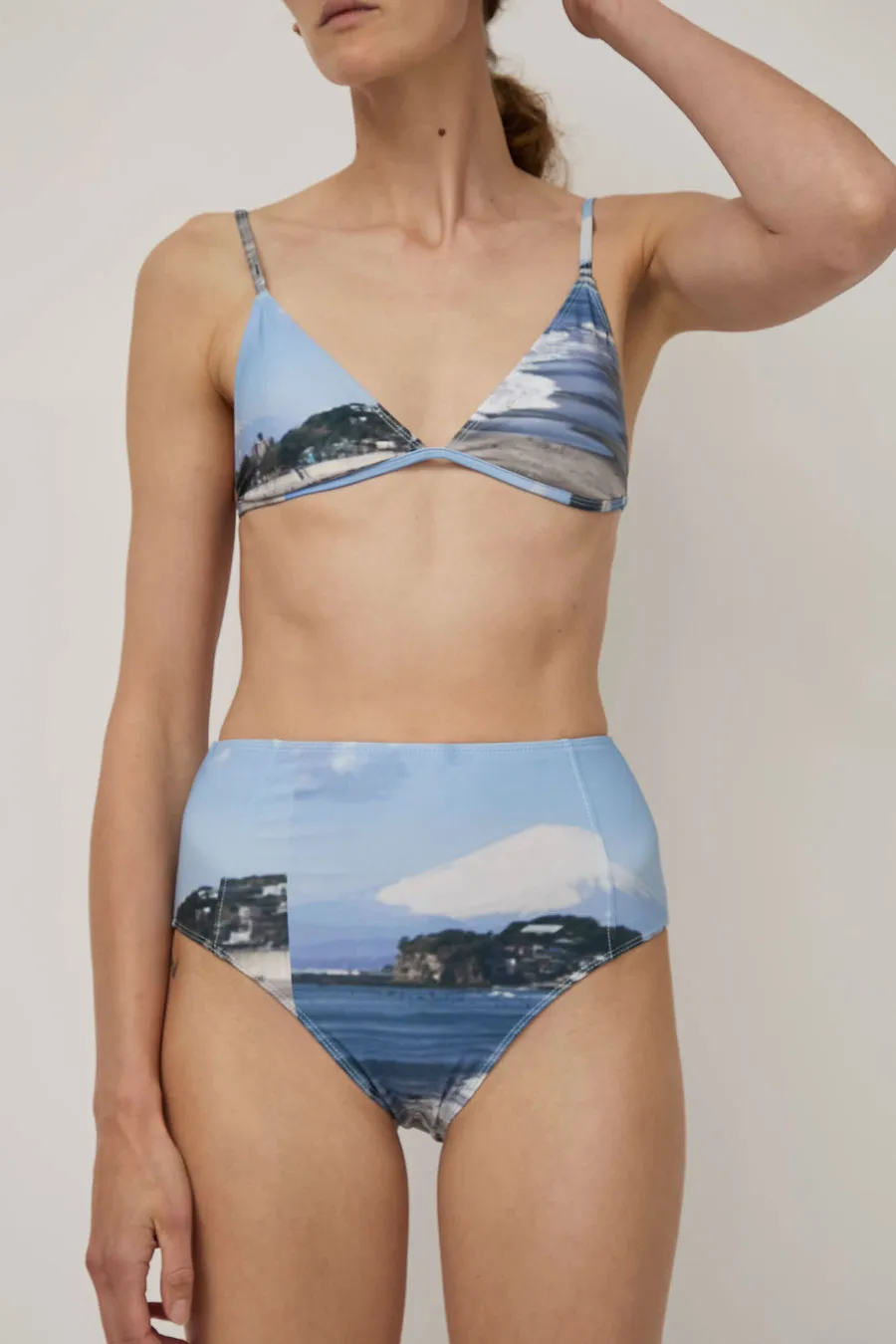 Hakea Voyage Tri Top in Mt Fuji sold by No. 6