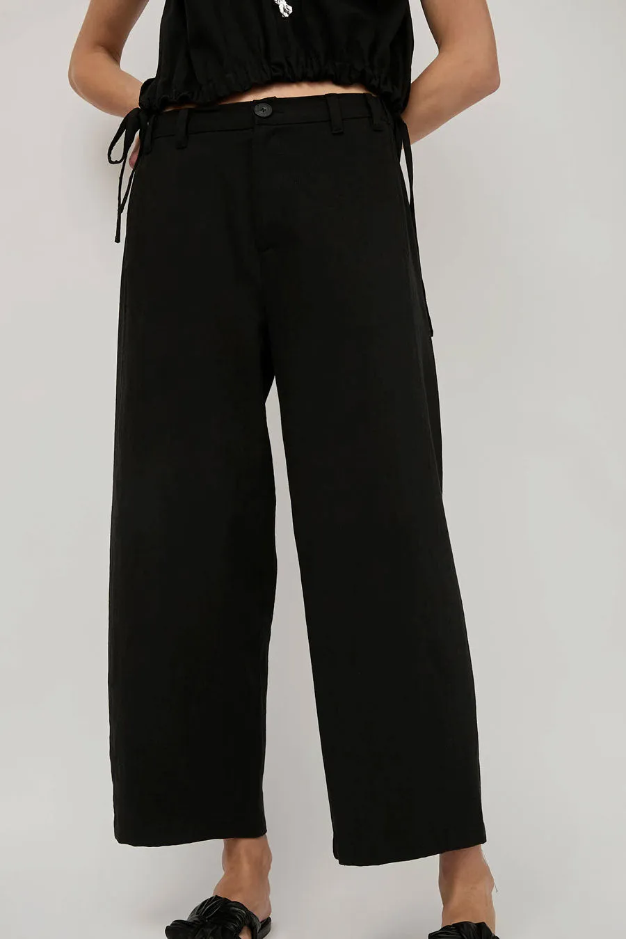 No.6 Justin Pant in Midnight sold by No. 6