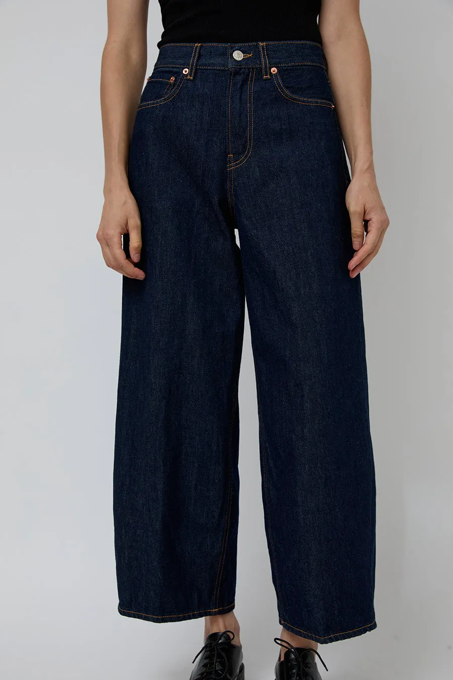 6397 Cropped Roomy Jean in Rinsed Raw sold by No. 6 product image thumbnail 2