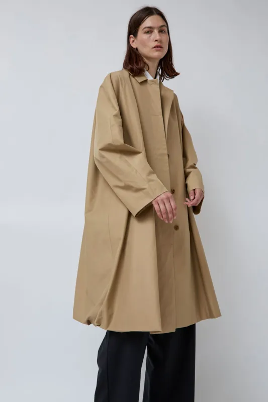 CORDERA Balloon Trench Coat in Camel made by Cordera