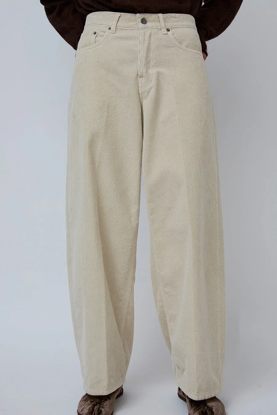 Haikure Bethany Velvet Jean in Ecru sold by No. 6 product image thumbnail 5