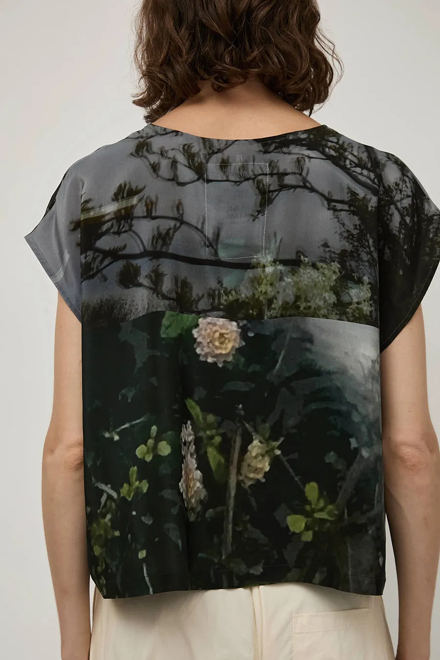 Anntian Simple Top in Print Reflections sold by No. 6 product image thumbnail 4