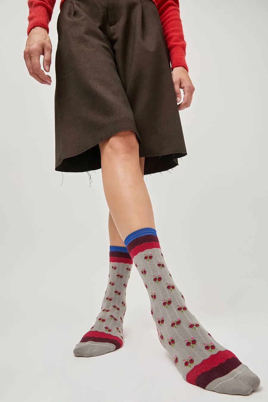 Exquisite J Short Cotton Micro Roses Socks in Grey sold by No. 6